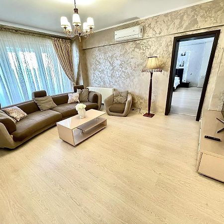 Dacia Residence Apartments Self Check-In Craiova Bagian luar foto